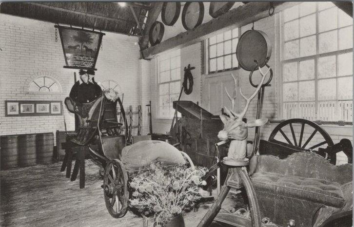 HEINENOORD - Streekmuseum Hoeksche Waard Hof van Assendel..., Verzamelen, Ansichtkaarten | Nederland, Verzenden