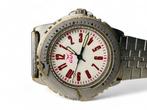 Veiling - Gul Duikers-stijl Horloge | Swedish Design | Werke