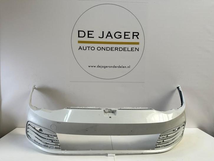 VW Golf 8 VIII VOORBUMPER BUMPER 6xPDC 5H6807221J, Auto-onderdelen, Carrosserie en Plaatwerk, Gebruikt, Volkswagen, Bumper, Ophalen