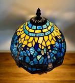 Lamp - Glas - Unieke tiffany lamp, Antiek en Kunst, Curiosa en Brocante