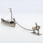 J. Niekerk - Trekschuit met Paard - Miniatuur figuur - .835