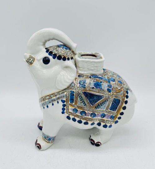 Royal Copenhagen - Jeanne Grut - Figuur - Elephant figure -, Antiek en Kunst, Antiek | Glas en Kristal