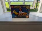 Lego Set - 21306 - Ideas (CUUSOO) - The Beatles Yellow, Nieuw