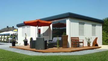 Vakantie huis + Woning unit te koop! Gepaste oplossing! beschikbaar voor biedingen