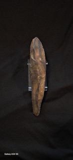 Neolithisch Vuursteen Prachtige bifaciale mes en bijl uit