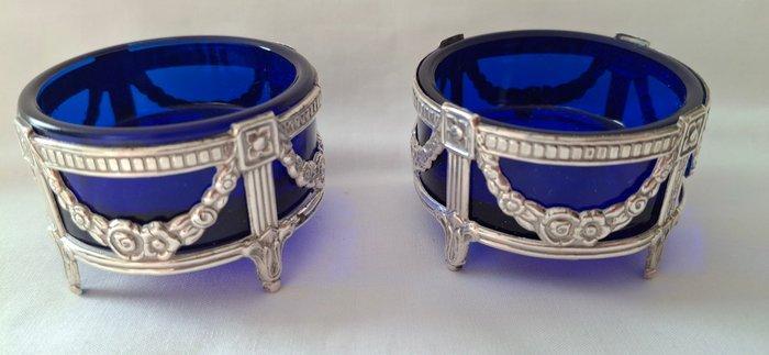 Zout- en pepervaatjes (2) - Twee zilveren specerij bakken,, Antiek en Kunst, Antiek | Goud en Zilver