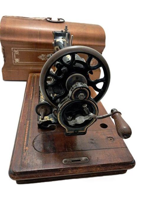 Naaimachine - Hout, Staal - Duitsland, Antiek en Kunst, Kunst | Designobjecten