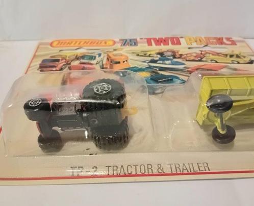 Matchbox 1:64 - Model landbouwmachine (2) - Tractor and, Hobby en Vrije tijd, Modelauto's | 1:5 tot 1:12