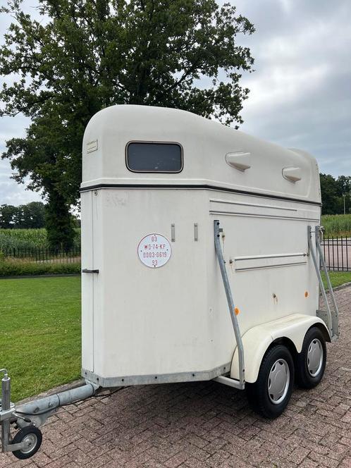 Leuke Polyester Heja 1,5 paards paardentrailer!, Dieren en Toebehoren, Paarden en Pony's | Trailers en Aanhangwagens, 1½-paards trailer
