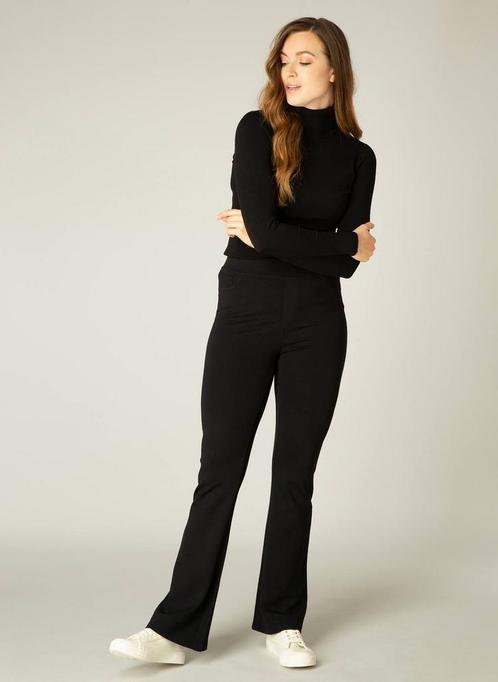Base Level trui Yuen Maat:, Kleding | Dames, Truien en Vesten, Overige kleuren, Nieuw, Verzenden