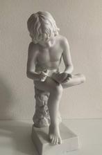 Hertwig & Co - Figuursnijwerk, Rzeba - 14 cm - Biscuit