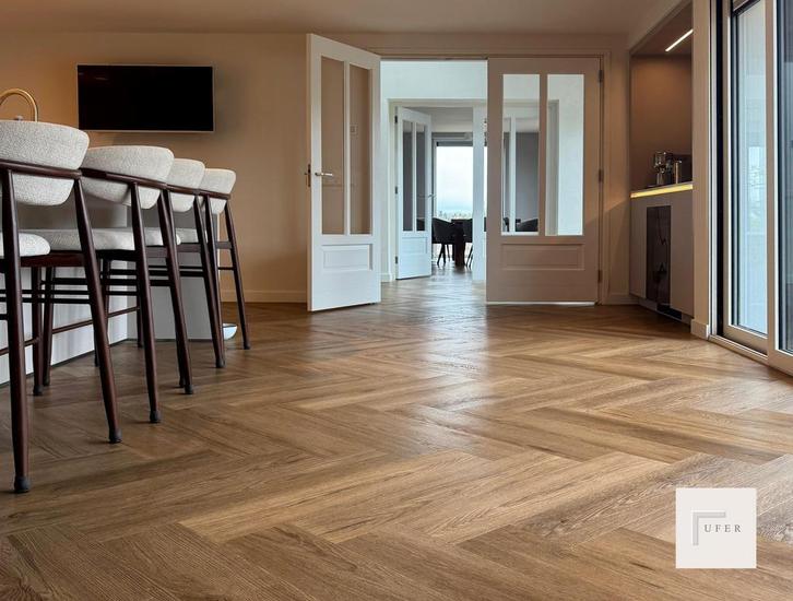 Laminaat  |  PVC  |  Parket leggen - visgraat, egalisen, Diensten en Vakmensen, Vloerleggers en Parketteurs, Houten vloeren, Laminaat of Parket