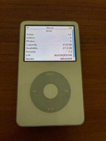 Apple - iPod Video 5.5th generation Enhanced iPod beschikbaar voor biedingen