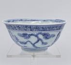 Kom - Ming Hongzhi “Three friends of winter” bowl -, Antiek en Kunst
