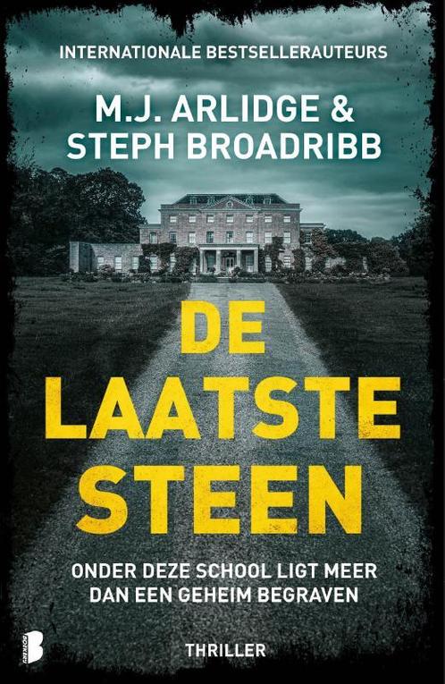 De laatste steen 9789049204488 M.J. Arlidge, Boeken, Overige Boeken, Gelezen, Verzenden