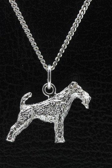 Zilveren Fox terrier draadhaar ketting hanger - groot, Sieraden, Tassen en Uiterlijk, Kettinghangers, Verzenden