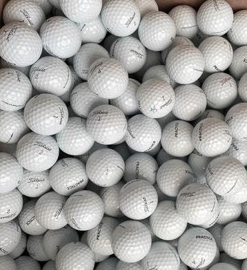 12 Titleist Pro V1 / V1x Practice Golfballen beschikbaar voor biedingen