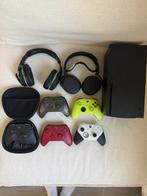 Microsoft - Xbox Series X - with controllers and headsets -, Nieuw