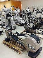 GROTE OPHEF crosstrainer TECHNOGYM excite Synchro NU 1350,-, Ophalen of Verzenden, Zo goed als nieuw, Benen