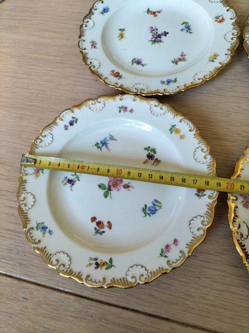 Meissen - Bord (6) - Beenderporselein - Biedelmeier, Antiek en Kunst, Antiek | Meubels | Tafels