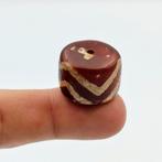 Oud-Tibetaans / Nepalees Geëmailleerd Agaat Kralen talisman, Antiek en Kunst