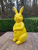Beeld, fine statue of a yellow rabbit - 54 cm - polyresin
