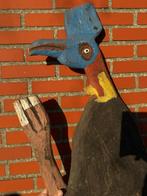 Casuaris figuur 106 cm gebruikt tijdens tribale ceremonie -