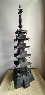 H80cm  Pagode van vijf verdiepingen, groot object -