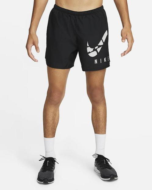 30% Nike  Shorts  maat XL, Kleding | Heren, Broeken en Pantalons, Zwart, Nieuw, Verzenden