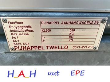 PIJNAPPEL PTA 2003 / plateauwagen 400 x 200 Cm. = verlaagd . beschikbaar voor biedingen
