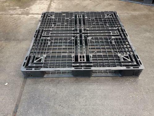 Kunststof export pallets plastic lichtgewicht 100x120 cm