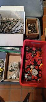 Meccano - Speelgoed Large Quantity Of Meccano Parts &, Antiek en Kunst, Antiek | Speelgoed