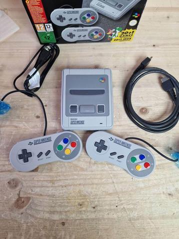 SNES - Classic Mini SNES Console beschikbaar voor biedingen