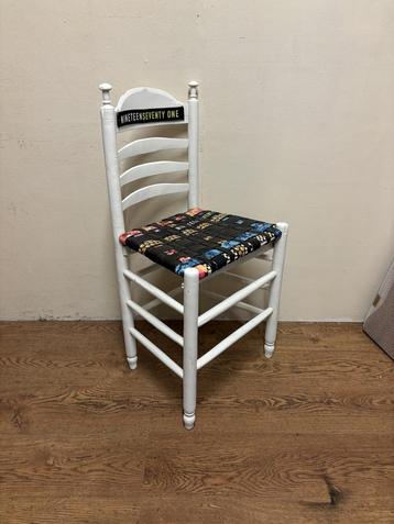 Nieuwe Designstoel - S1289 - Vintage/Café beschikbaar voor biedingen