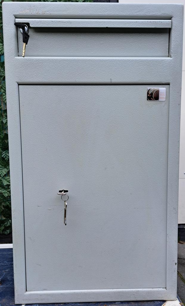 MPT 2 afstortkluis (gebruikt), Huis en Inrichting, Brandblussers en Brandkasten, Zo goed als nieuw, Ophalen