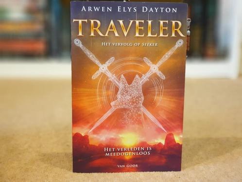 Traveler - Arwen Elys Dayton [nofam.org], Boeken, Fantasy