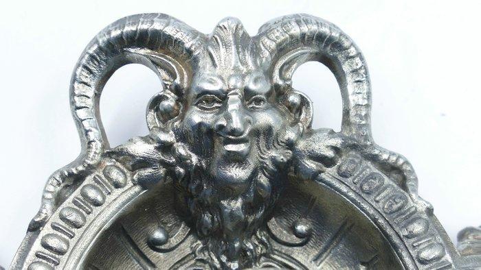 Inktpot - Zeldzaam met een duivelskop in een zilveren, Antiek en Kunst, Curiosa en Brocante