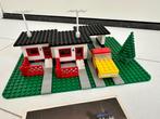 Lego - Legoland - 353 - Terrace House with Car and Garage -, Kinderen en Baby's, Speelgoed | Duplo en Lego, Nieuw