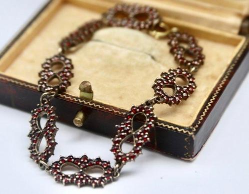 Handmade - 2-delige sieradenset - 8 karaat Geel goud,, Sieraden, Tassen en Uiterlijk, Antieke sieraden