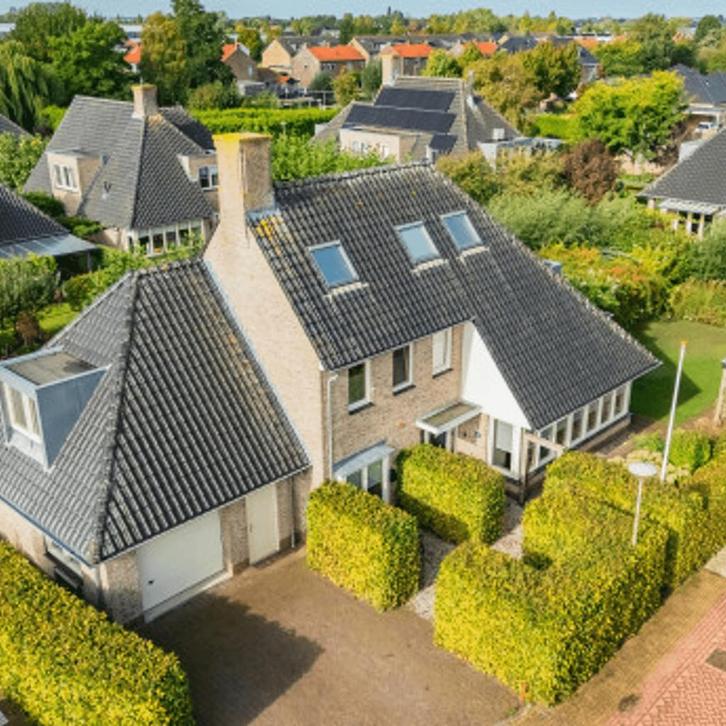 huis in Ter-aar gevonden voor €1250,- pm, Huizen en Kamers, Garages en Parkeerplaatsen