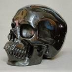 Handgemaakt gesculpteerde schedel in zwart obsidiaankristal