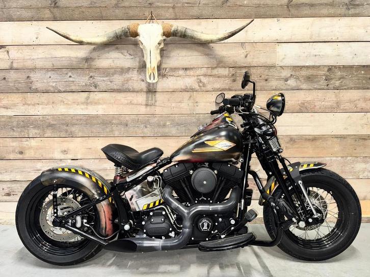 Unieke Harley Davidson Cross Bones - Nieuwstaat, Motoren, Motoren | Harley-Davidson, 2 cilinders, Toermotor, Ophalen