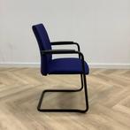 vergaderstoel / sledestoel, blauw - zwart, Huis en Inrichting, Stoelen, Gebruikt, Zwart, Ophalen of Verzenden, Eén