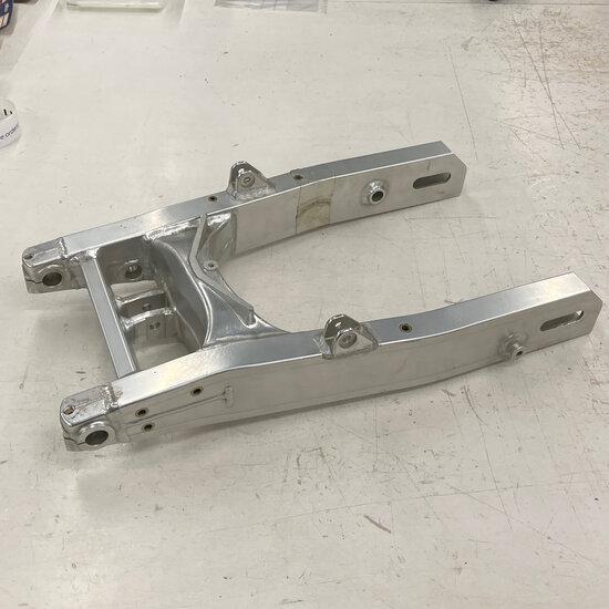 Ducati REAR FORK - 37010021c Monster, Motoren, Onderdelen | Ducati, Nieuw, Verzenden