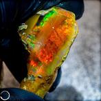Zeer zeldzame natuurlijke AAA+++ Crystal Opal onbehandeld