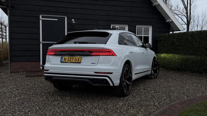 Audi Q8 60 Tfsi e Quattro 462pk 2021 B/O - RS Seats - Pano, Auto's, Audi, Geïmporteerd, Onderhoudsboekje, Te koop, Automaat, SUV of Terreinwagen