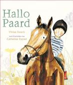 Hallo Paard 9789060388495 Vivian Frenche, Verzenden, Zo goed als nieuw, Vivian Frenche