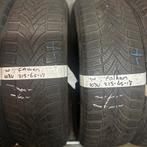 2x215-65-17 Falken Winter 5mm €35 per band 215 65 17, Auto-onderdelen, Banden en Velgen, Ophalen, 17 inch, Winterbanden, Band(en)