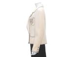 Crèmekleurige Chanel blazer met embleem (2005), Kleding | Dames, Jasjes, Kostuums en Pakken, Nieuw