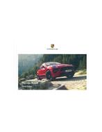 2021 PORSCHE MACAN HARDCOVER BROCHURE ENGELS, Boeken, Nieuw, Porsche, Author